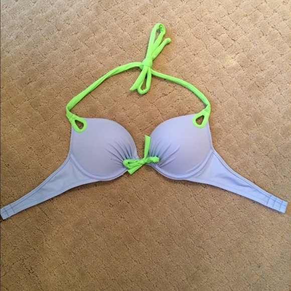 Victoria's Secret 32B Add 2-Cups Halter