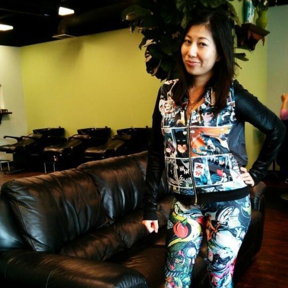 I'm Lily! Designer, Tomboy. Poker player & Posher! - Picture 2 of 4