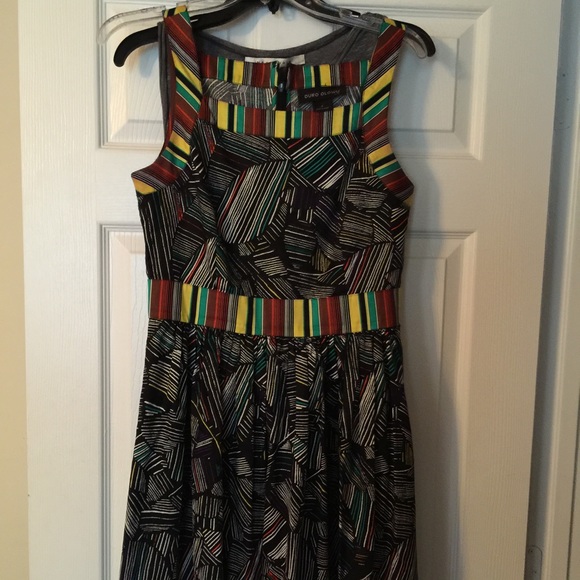 Dress - Picture 1 of 2