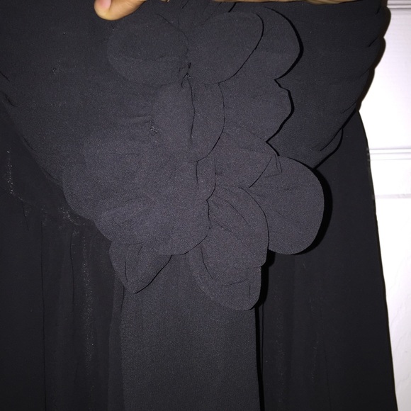 Short dress - Picture 3 of 4