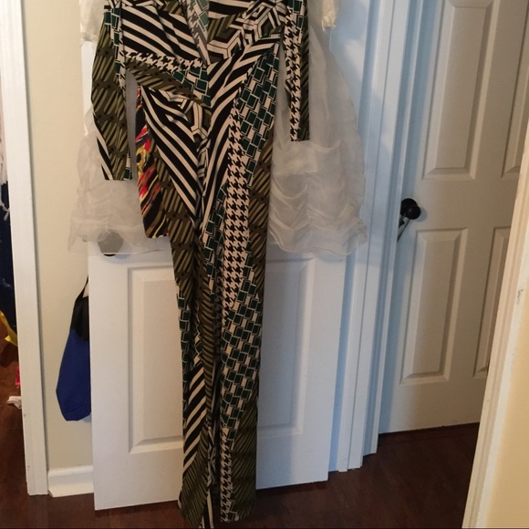 Dress - Picture 2 of 4