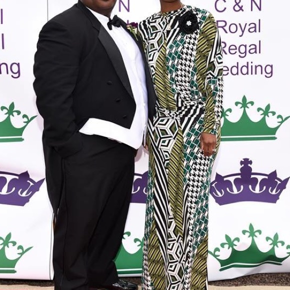 Dress - Picture 3 of 4