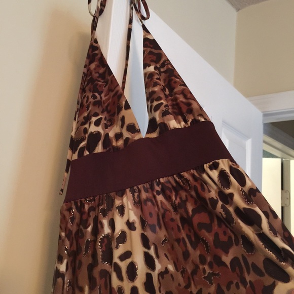 Dress - Picture 2 of 3