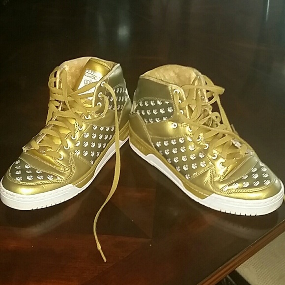 Sneaker