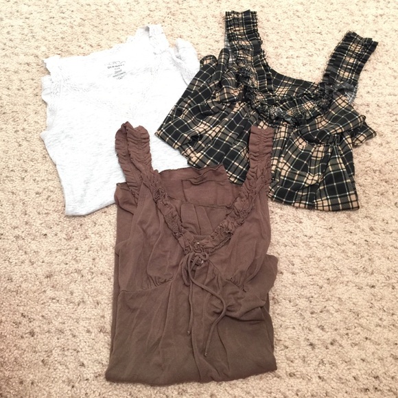 Tanktops - Picture 1 of 2