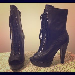 Steve Madden Aroma Peep-Toe Lace Up Boots