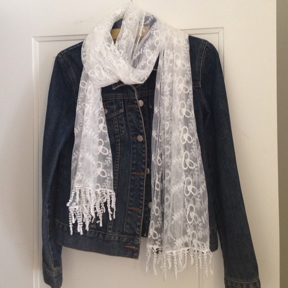 Ann Taylor loft scarf
