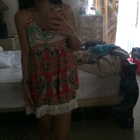 LF coral print fringe romper - Picture 4 of 4