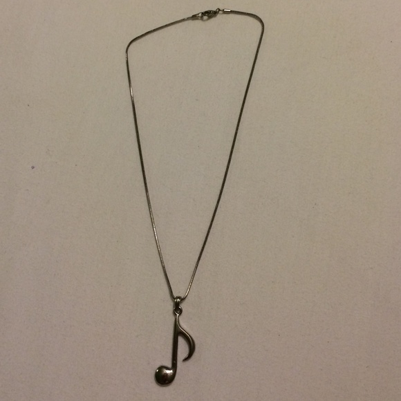 Music Note Necklace - Picture 4 of 4