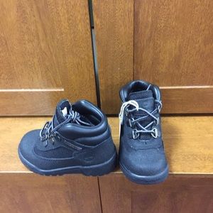 TODDLER TIMBERLAND FIELD BOOTS
