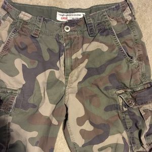 American Eagle Camo shorts