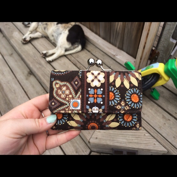 Vera Bradley canyon wallet