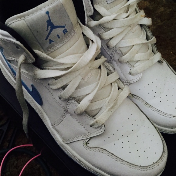 Air Jordan Legend Blue 1s