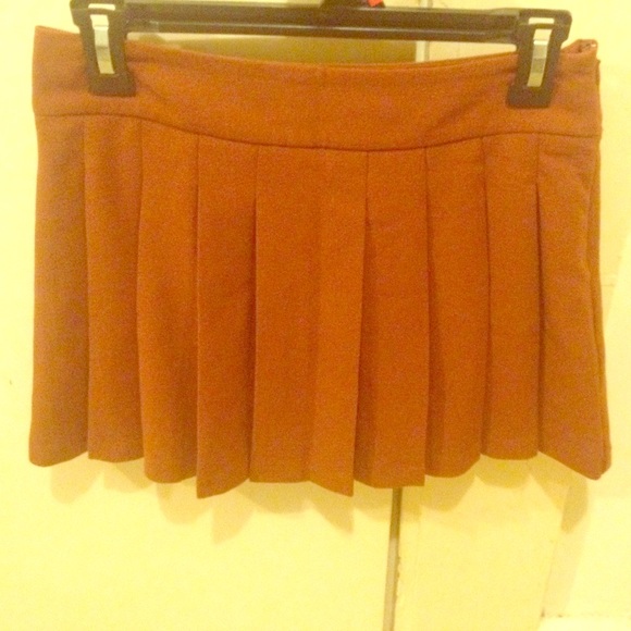 Forever 21 Cinnamon brown ruffled mini skirt