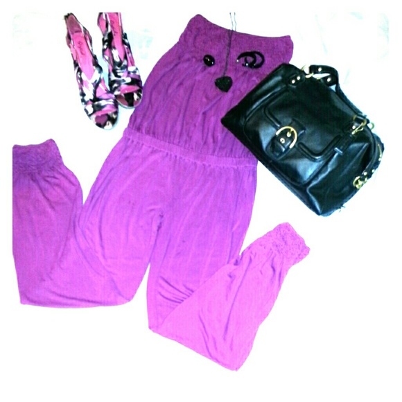 Cute strapless  Fuchsia jumpsuit