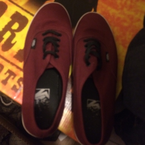 maroon vans