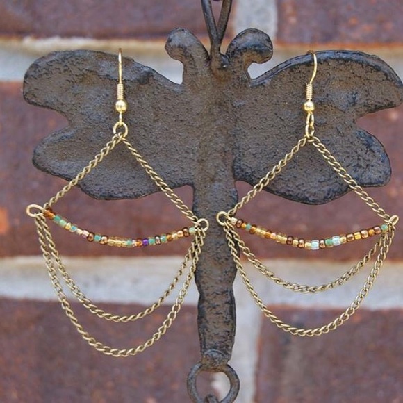 Chain earrings