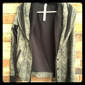 Lululemon Jacket size 6