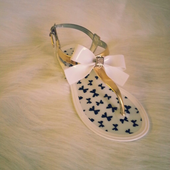 Kids White Bow Jelly Sandals - Picture 1 of 2