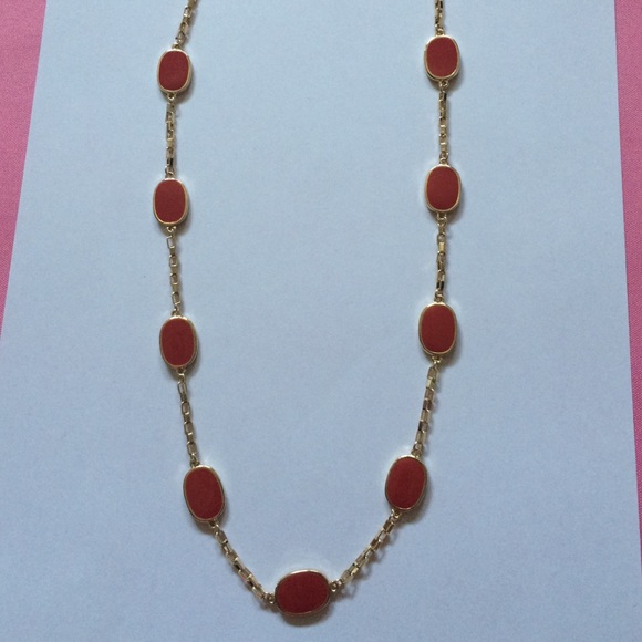 Gold necklace wburnt orange detail