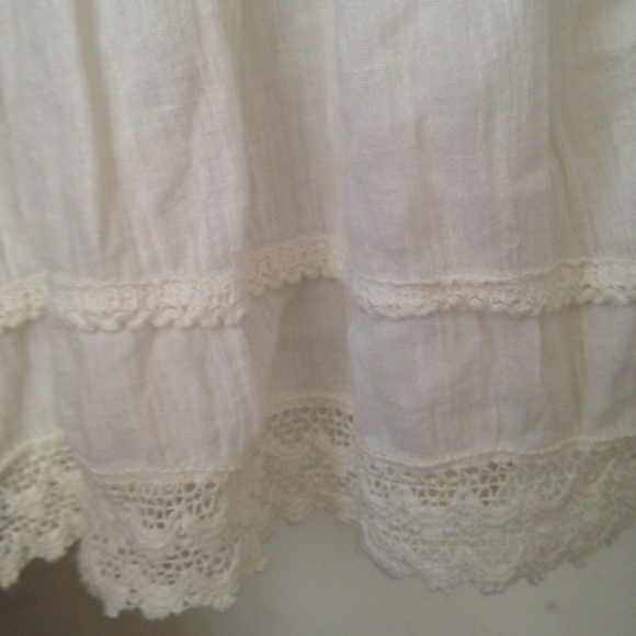 White Cotton Blouse - Picture 2 of 2