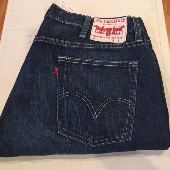 Levis men's jeans