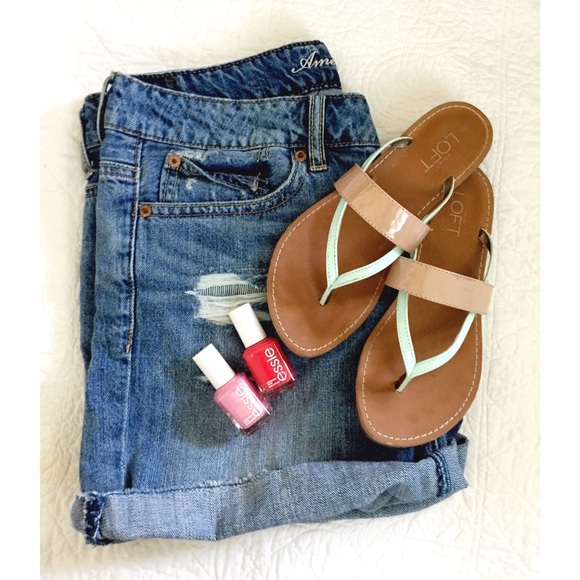 American Eagle Outfitters Denim - American Eagle Distressed Denim Shorts