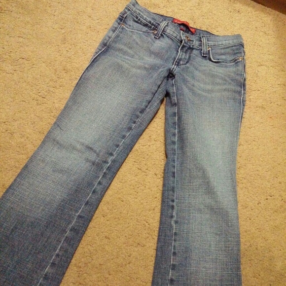Jeans - Picture 3 of 4