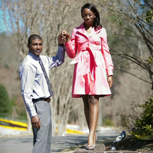 **HOST PICK 8/25** Coral trench coat