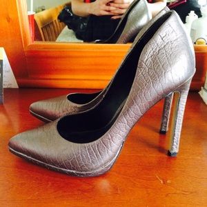 Silver/Grey Aldo Heels