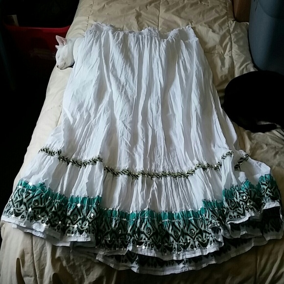 Maxi skirt