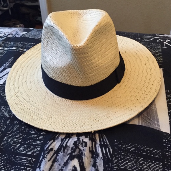 American Eagle beach hat