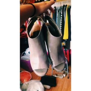 Madden girl peep toe bootie wedges