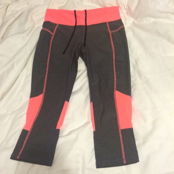 Cropped leggings - Picture 1 of 1