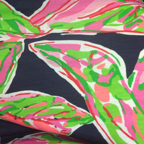 🌴🍍Sold🌴🍍 Lilly Pulitzer Palmetto V-neck dress - Picture 2 of 3