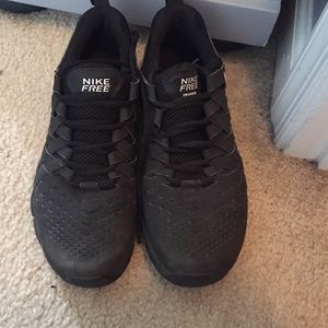 Nike free trainers