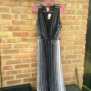 Jumpsuit black and white