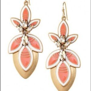 Stella and dot hibiscus earrings