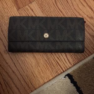 Michael Kors wallet