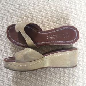 Platform Slides by Donald J. Plunder