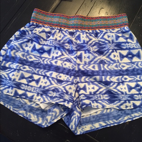 Francesca's printed shorts