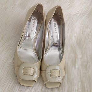 🎀 Cream Heels🎀