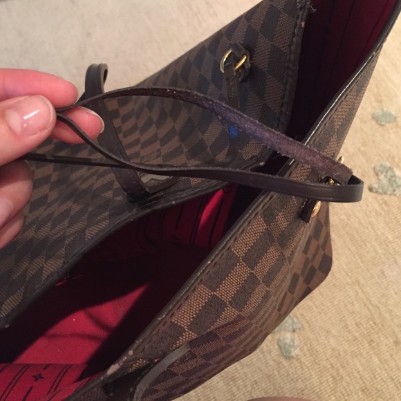 Louis Vuitton GM Neverfull PRICE IS FIRM - Picture 3 of 4