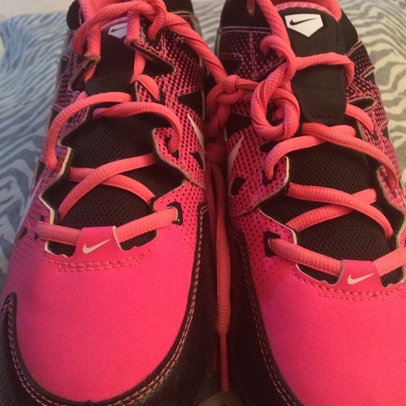 Softball cleats . New worn once .