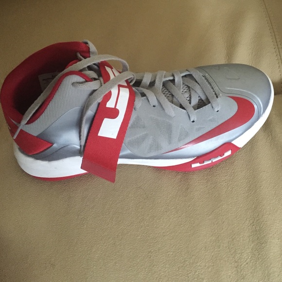 Lebron soldier 6 - Picture 2 of 4