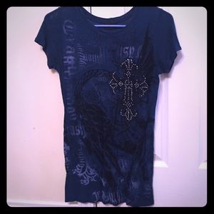 ✨✨BUCKLE tee size small✨✨