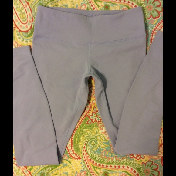 Lululemon Polar Haze (Lavender) Wunder Unders, 8
