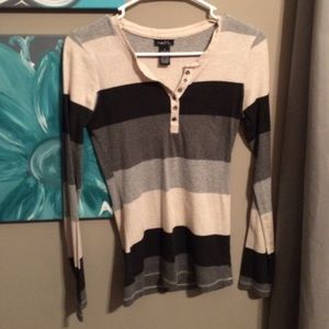 Long sleeve striped shirt