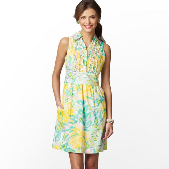 Lilly Pulitzer Dresses & Skirts - Lilly Pulitzer Essie dress in Lilly's pink lillet
