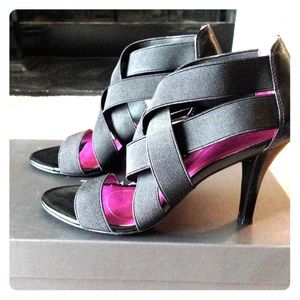 Tahari Dashley Black Platforms